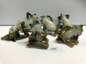 22008 frogs set of 6